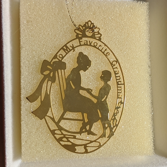 To My Favorite Grandma Ornament - Picture 3 of 5